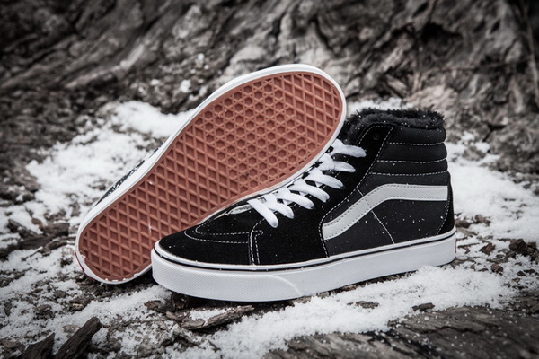 Vans High Top Shoes Lined with fur--002